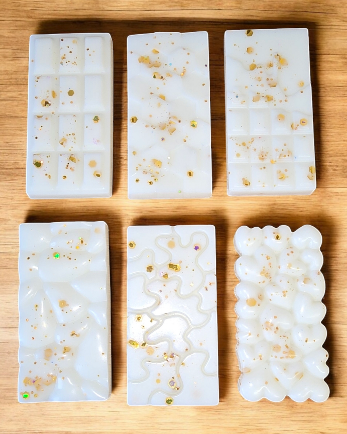 PATTERNED BARS