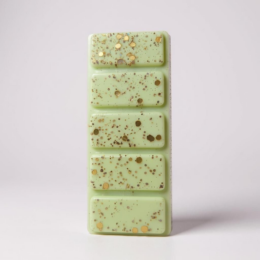 Pistachio gelato snap bar